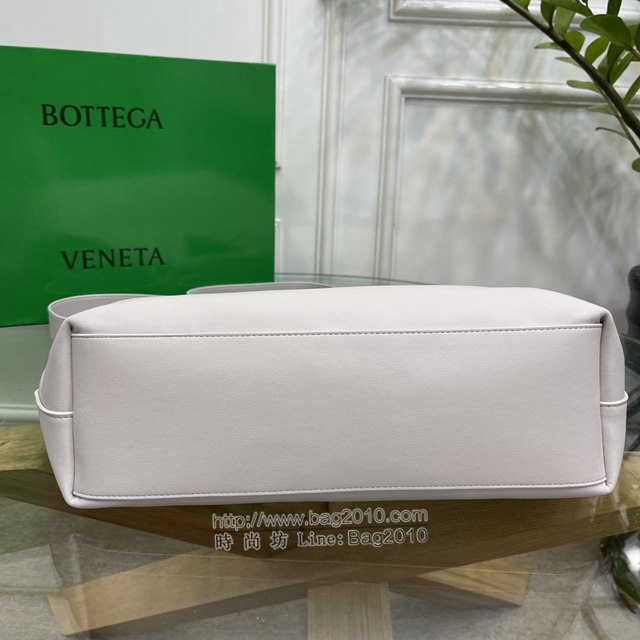 Bottega veneta高端女包 98089 寶緹嘉THE TRIANGLE肩背女包 BV2021新款款三角手提女包  gxz1332